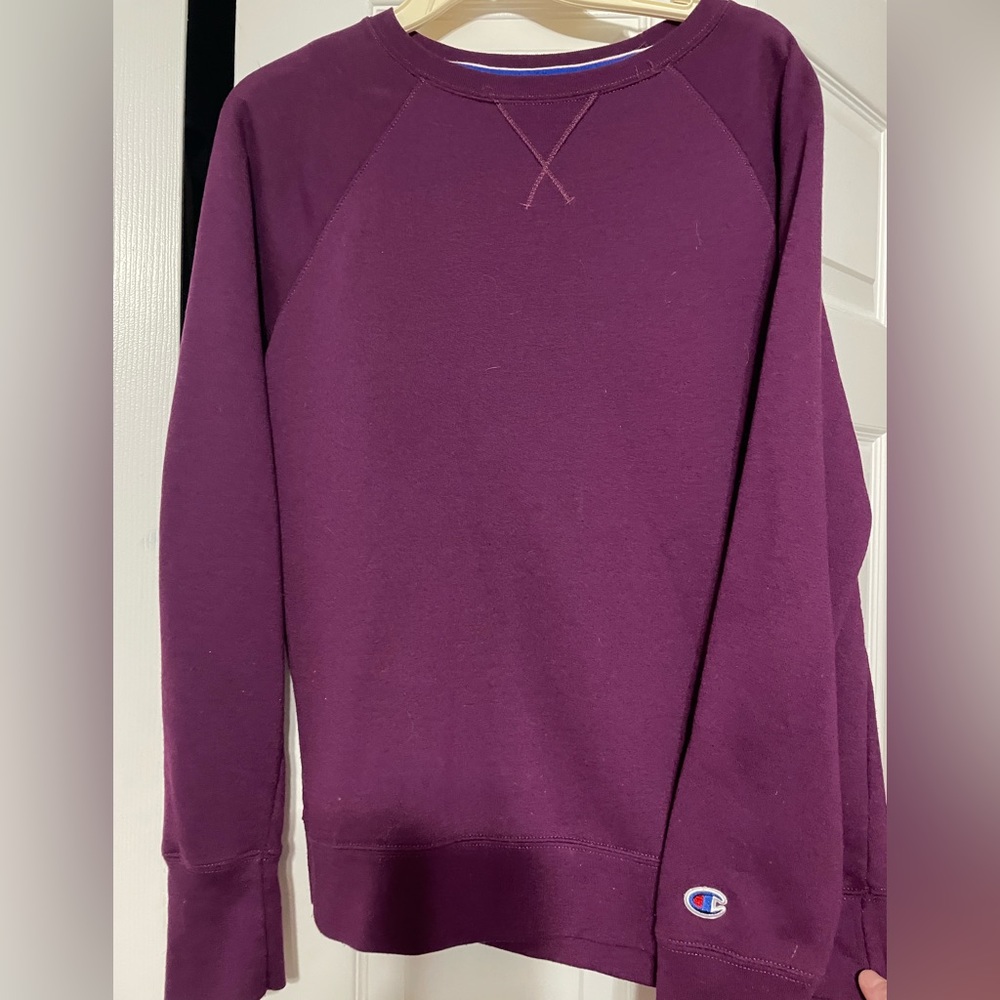 Women’s champion plum crewneck size medium